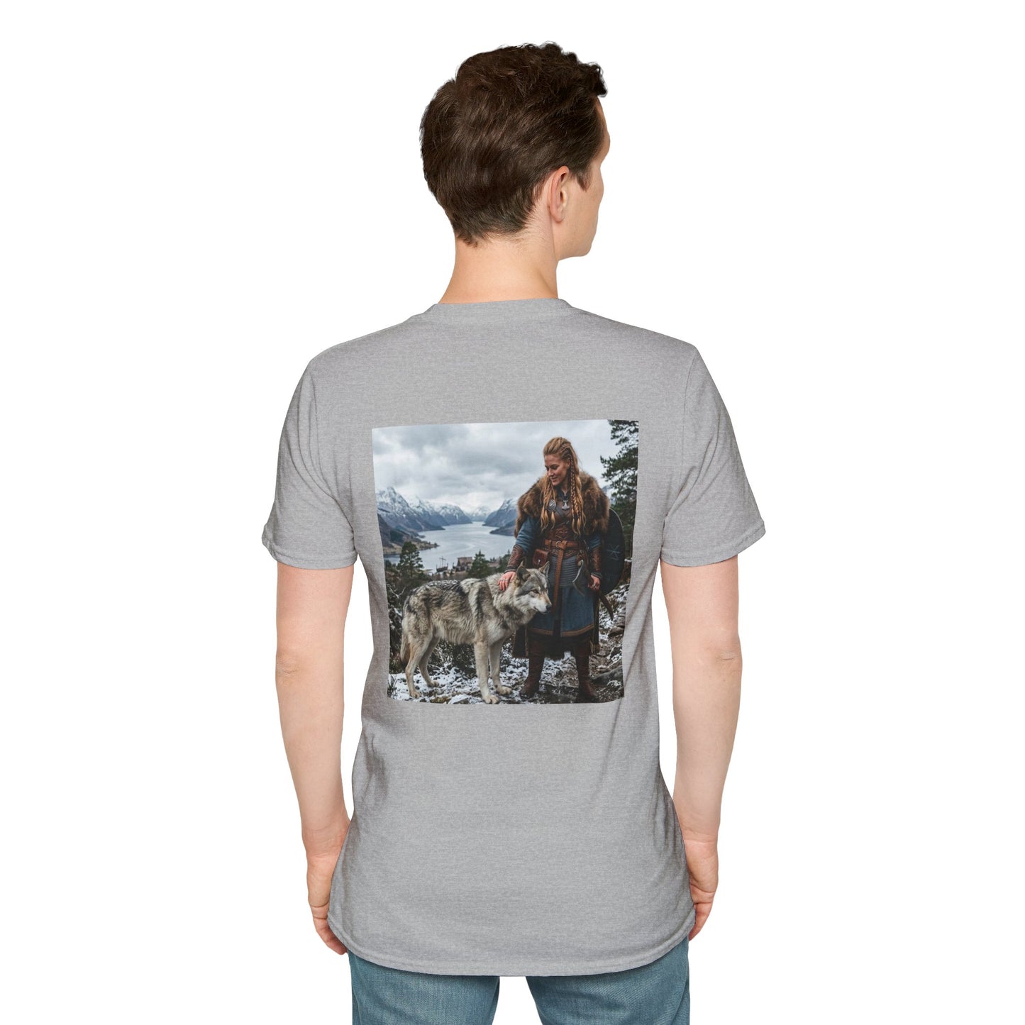 Photo Mountain Adventure T-Shirt — Scenic Hiking Landscape Tee