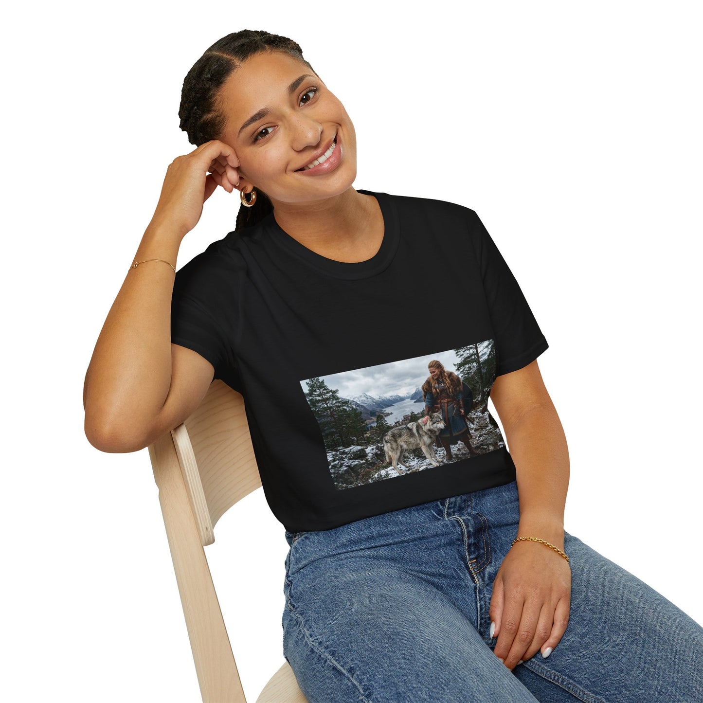 Photo Mountain Adventure T-Shirt — Scenic Hiking Landscape Tee