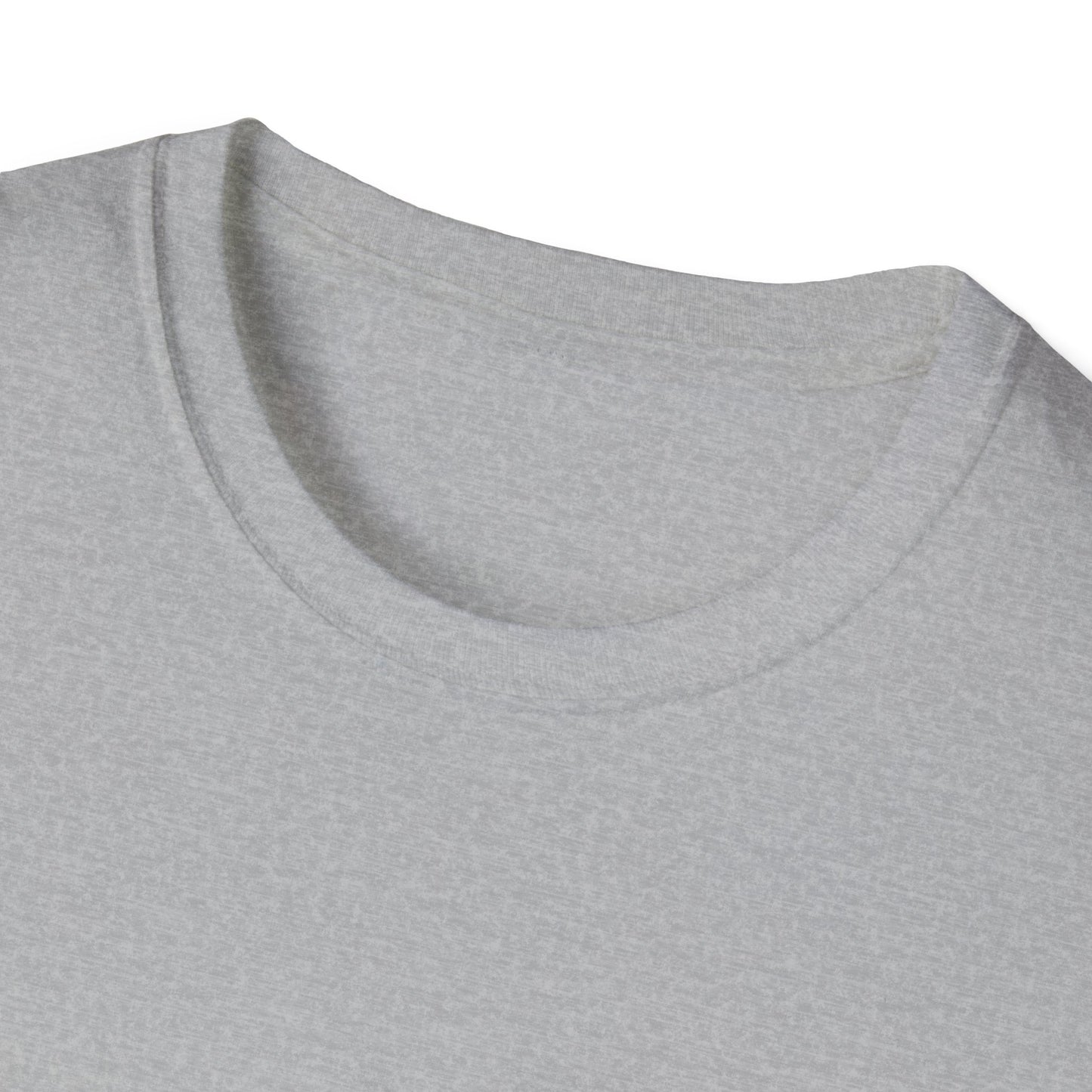 Photo Mountain Adventure T-Shirt — Scenic Hiking Landscape Tee